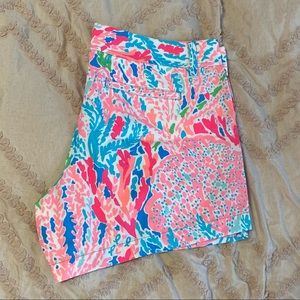 Lilly Pulitzer Callahan Shorts in Let’s Cha Cha